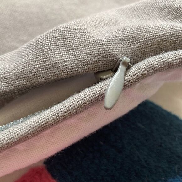 POTTERY BARN TEEN Pillow Cover Zippered Los Angeles LA VW Volkswagen  18 x 18 in - Picture 4 of 7